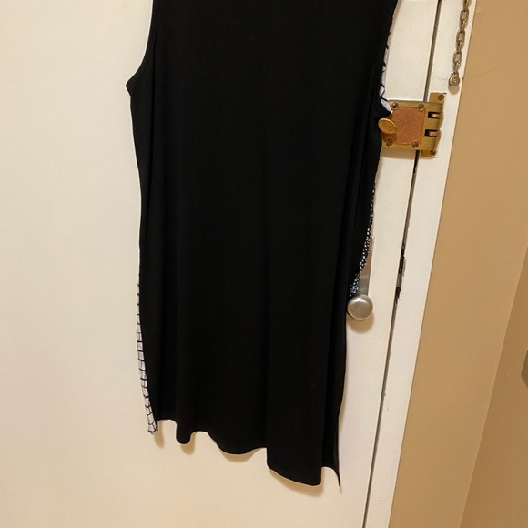 Hi lo printed blouse - Picture 3 of 6